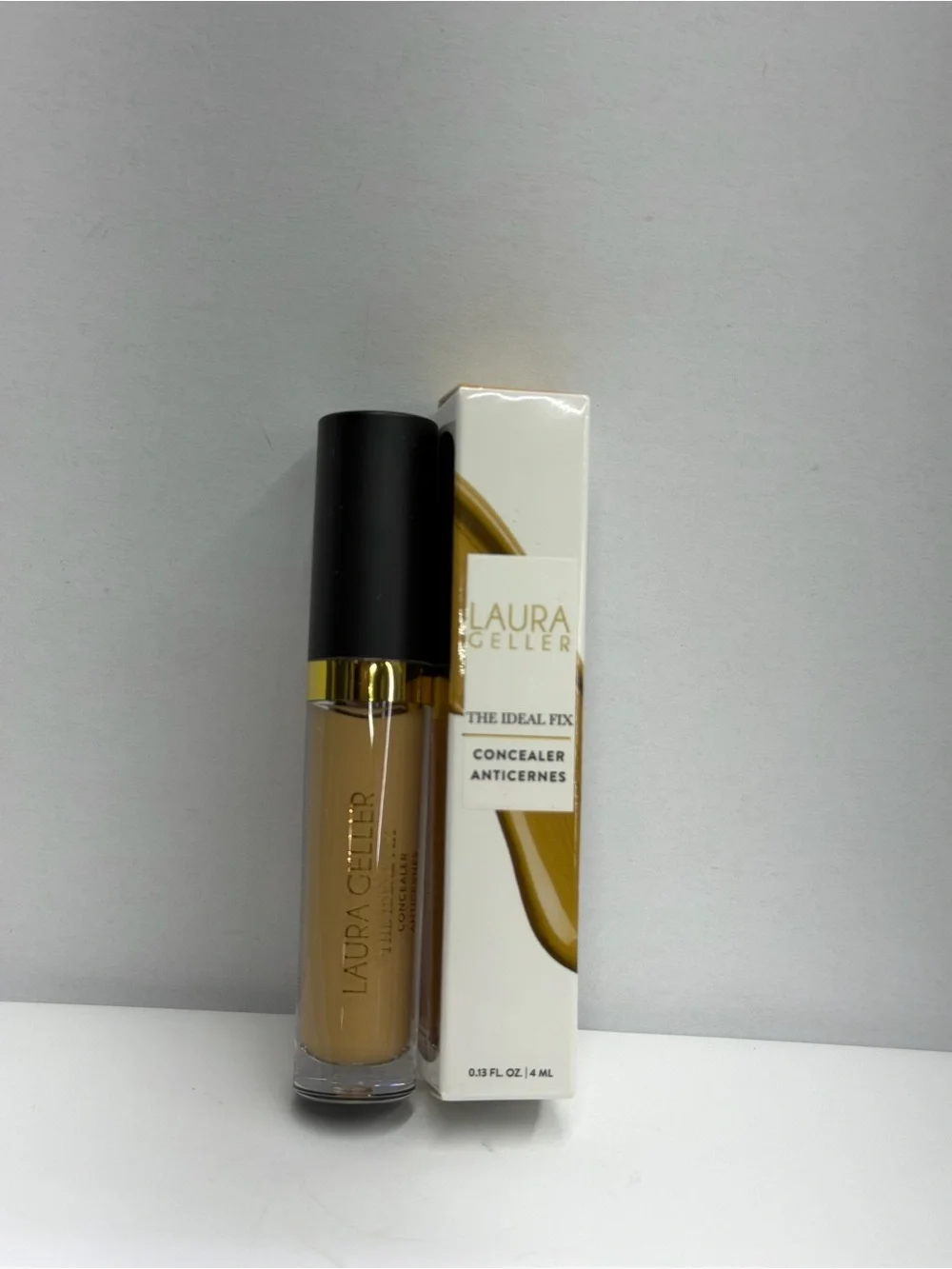 Laura Geller The Ideal Fix Concealer Golden Medium 250 0.13 oz 4 mL New